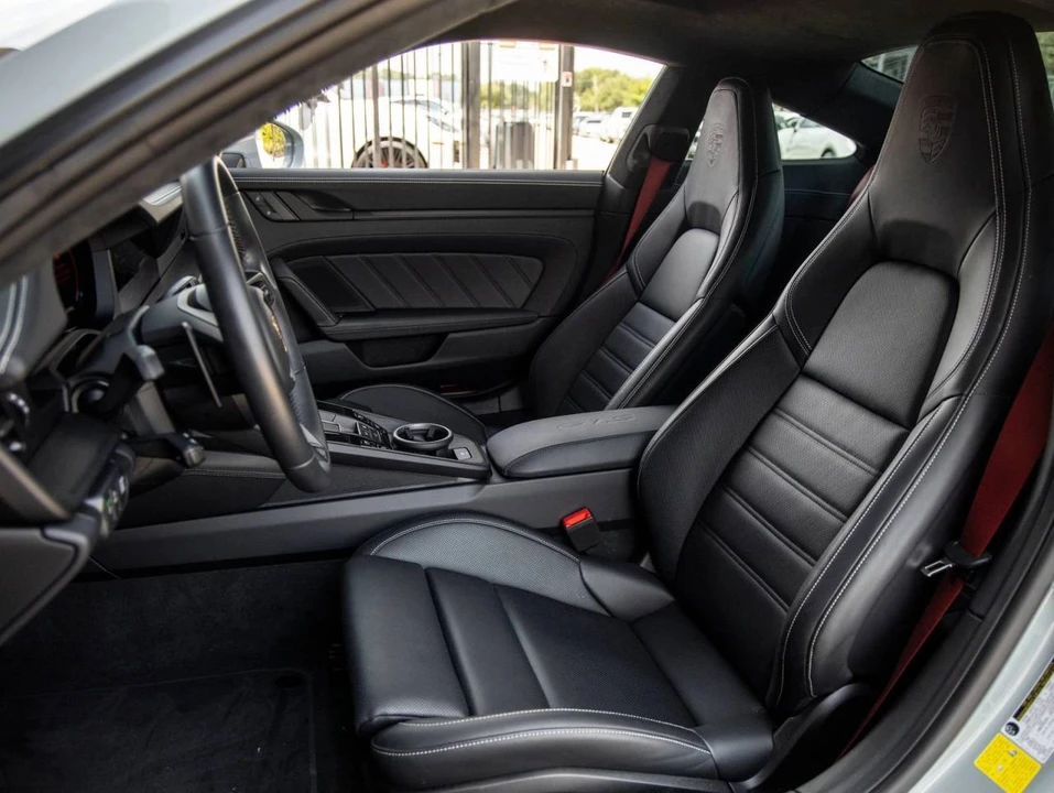 2026 Porsche 992 Carrera GTS - Image 5 of 5