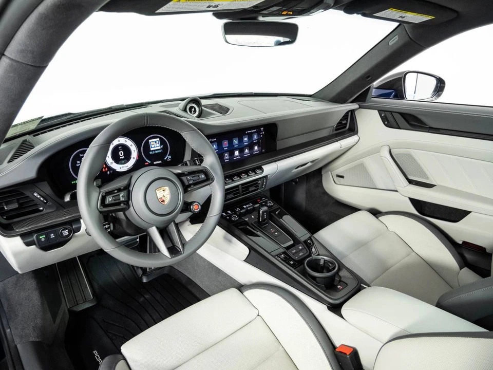2026 Porsche 992 Carrera GTS - Image 4 of 5