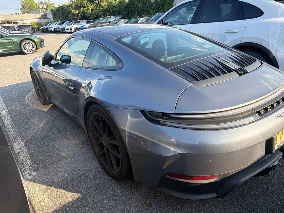 2026 Porsche 992 Carrera GTS - Image 4 of 4