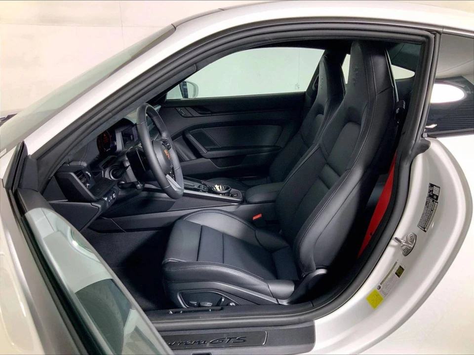 2026 Porsche 992 Carrera GTS - Image 5 of 5