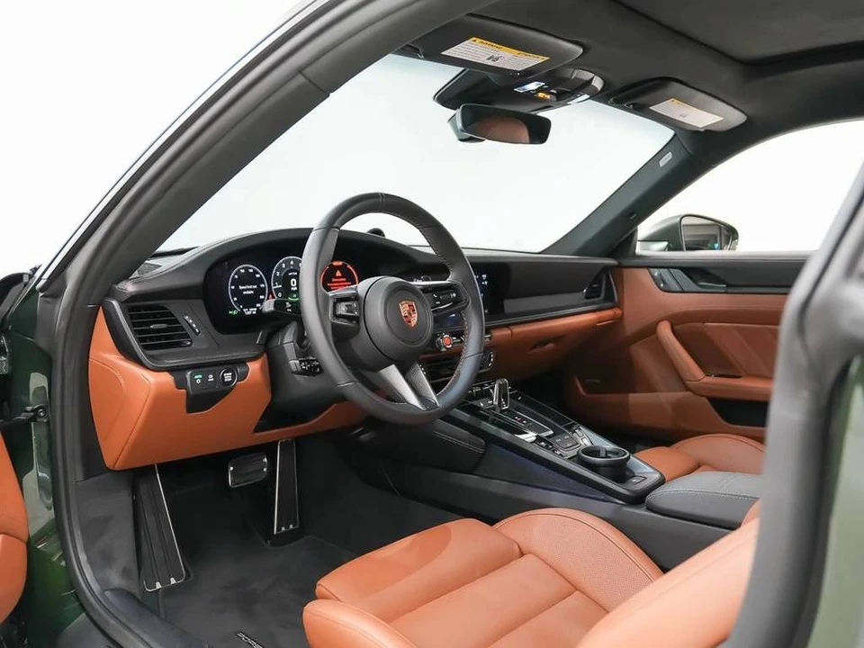 2026 Porsche 992 Carrera GTS - Image 4 of 4