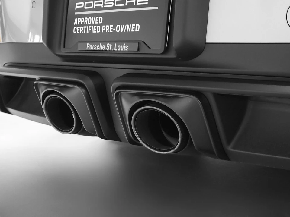2026 Porsche 911 - Image 21 of 31