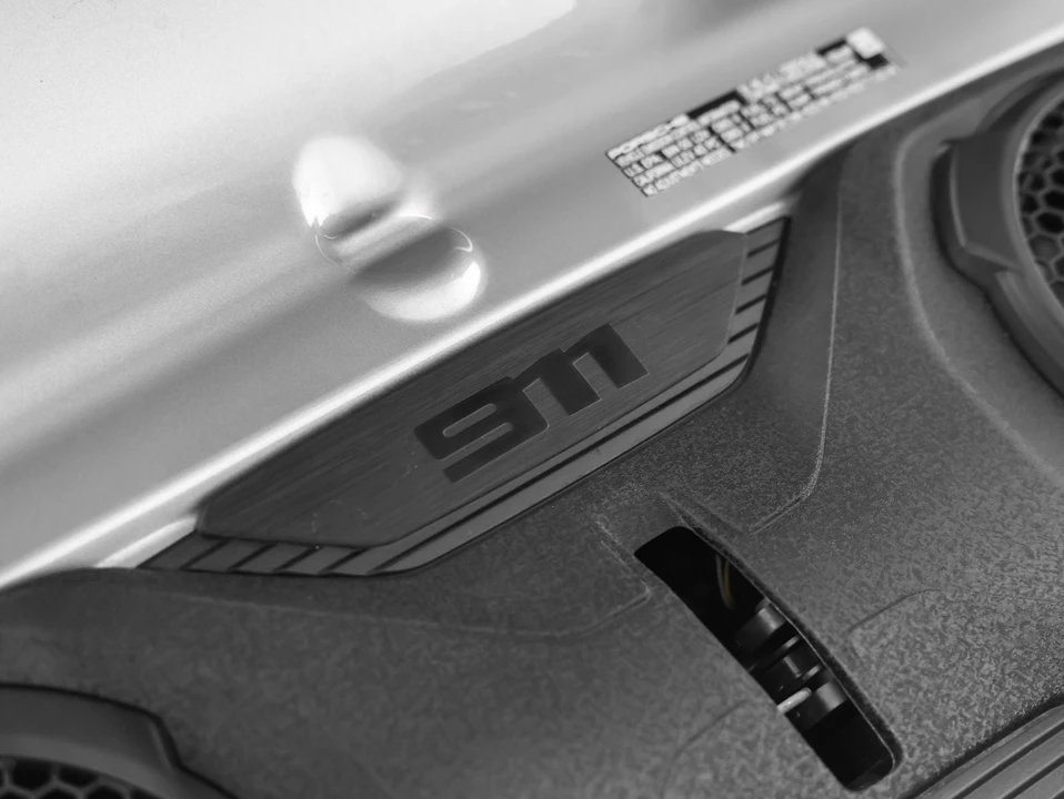 2026 Porsche 911 - Image 25 of 31