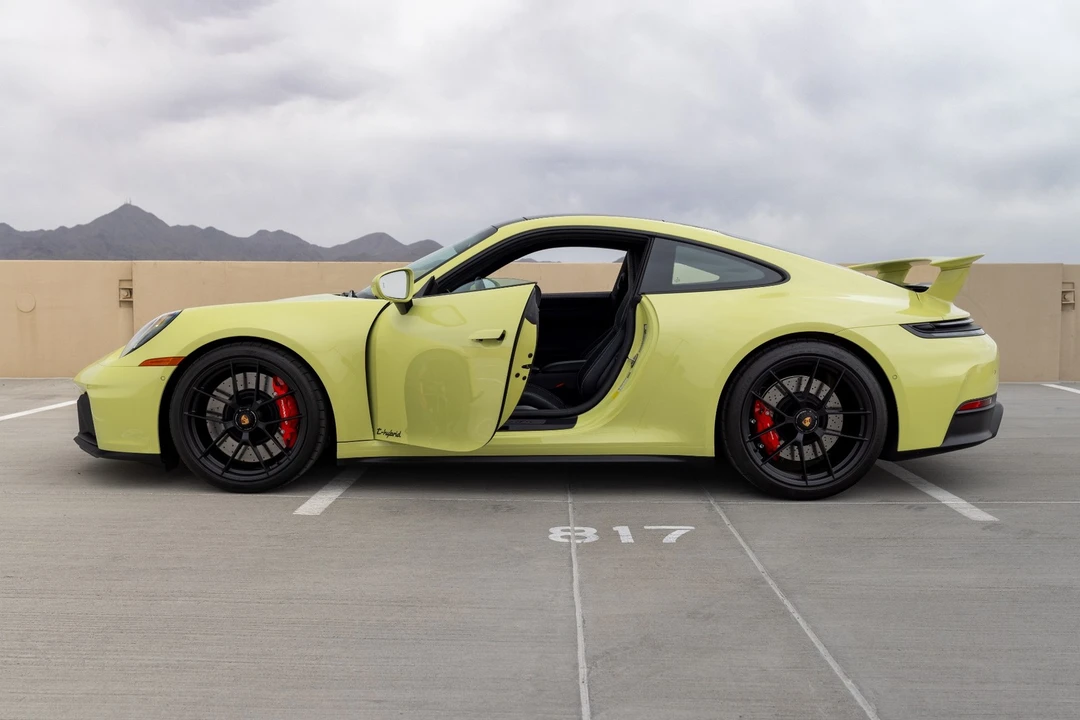 2026 Porsche 992 Carrera GTS - Image 10 of 31