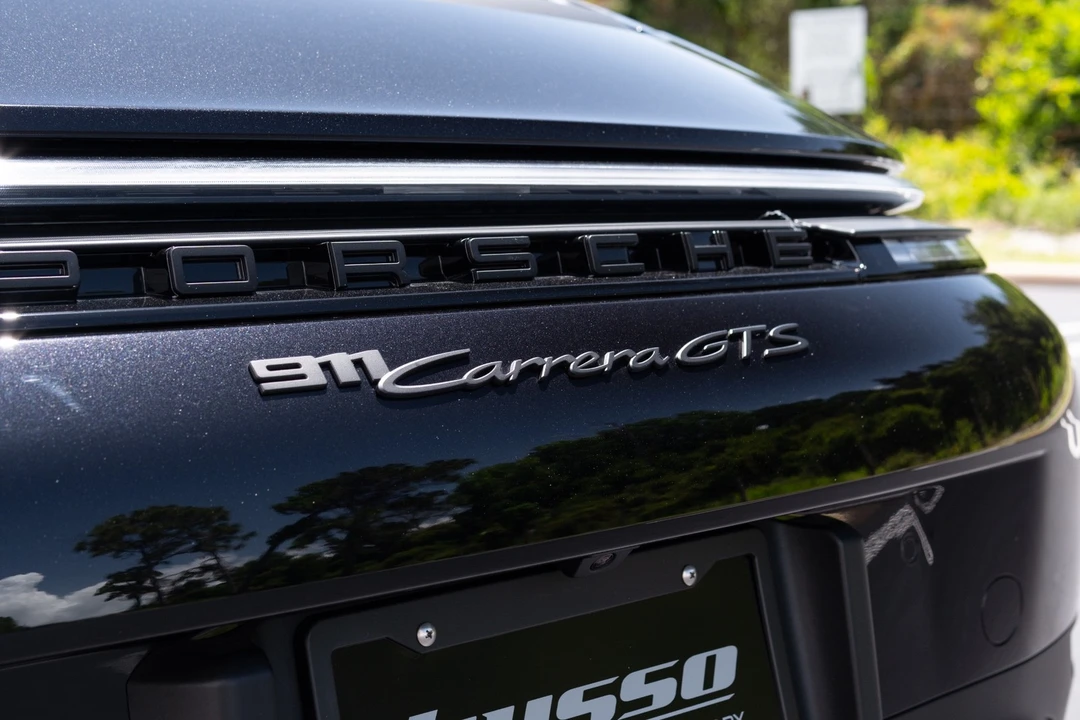 2026 Porsche - Image 21 of 31