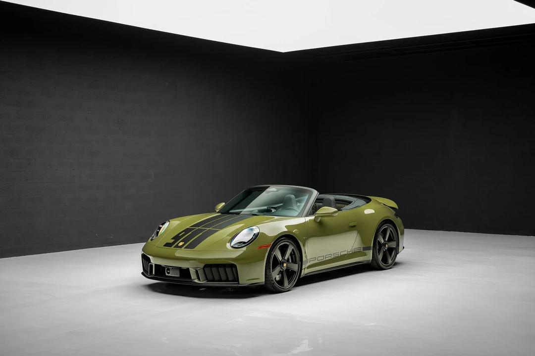 2026 Porsche 992 Carrera GTS - Image 6 of 31