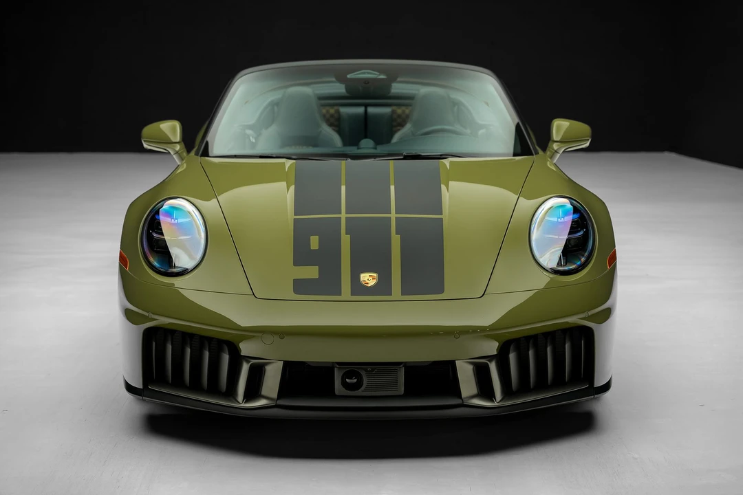 2026 Porsche 992 Carrera GTS - Image 9 of 31