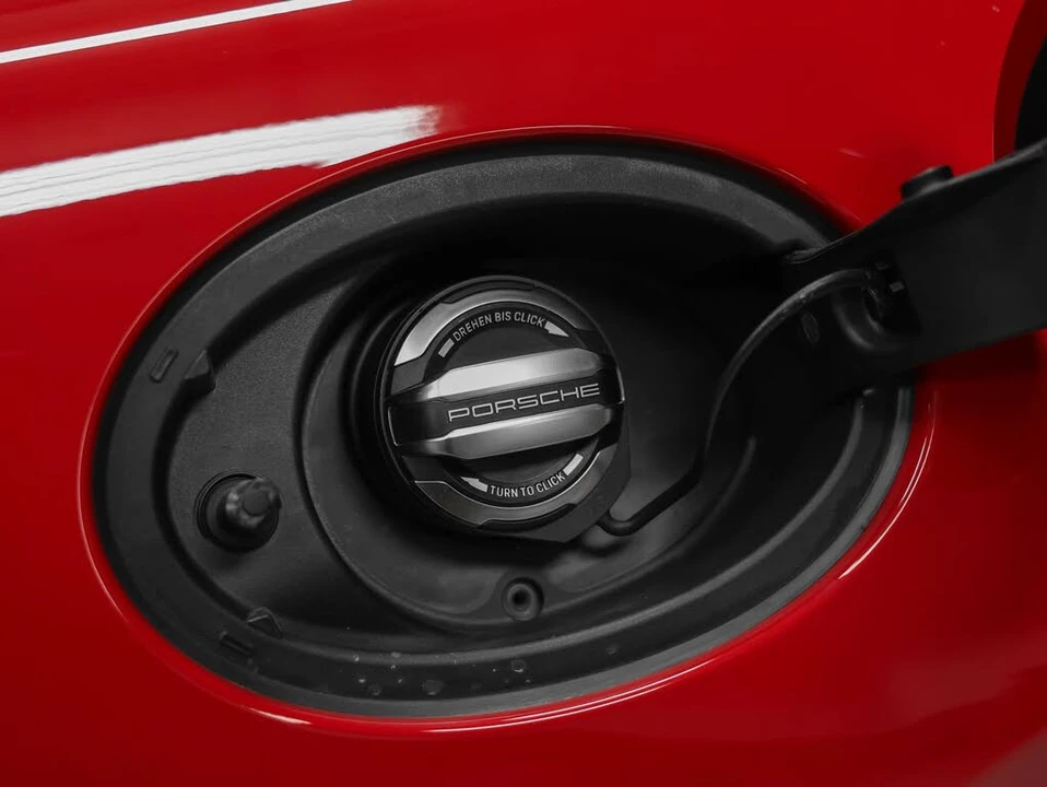 2026 Porsche 992 Carrera S - Image 16 of 31