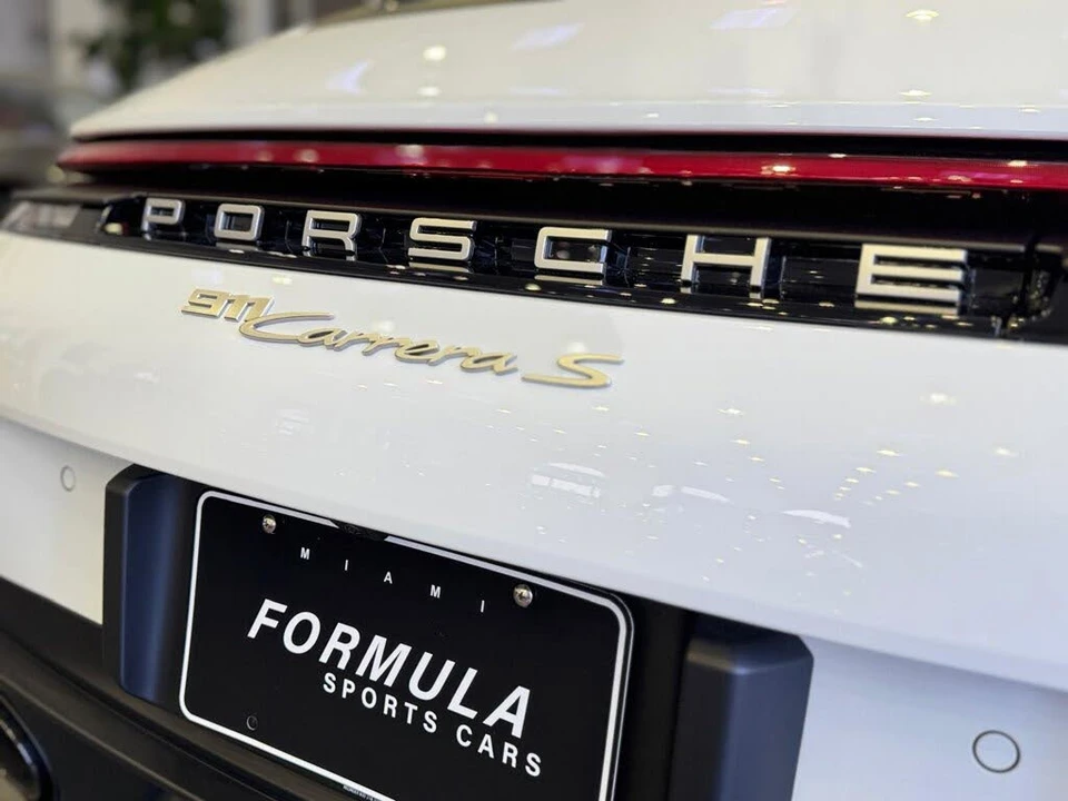 2026 Porsche 992 Carrera S - Image 14 of 31