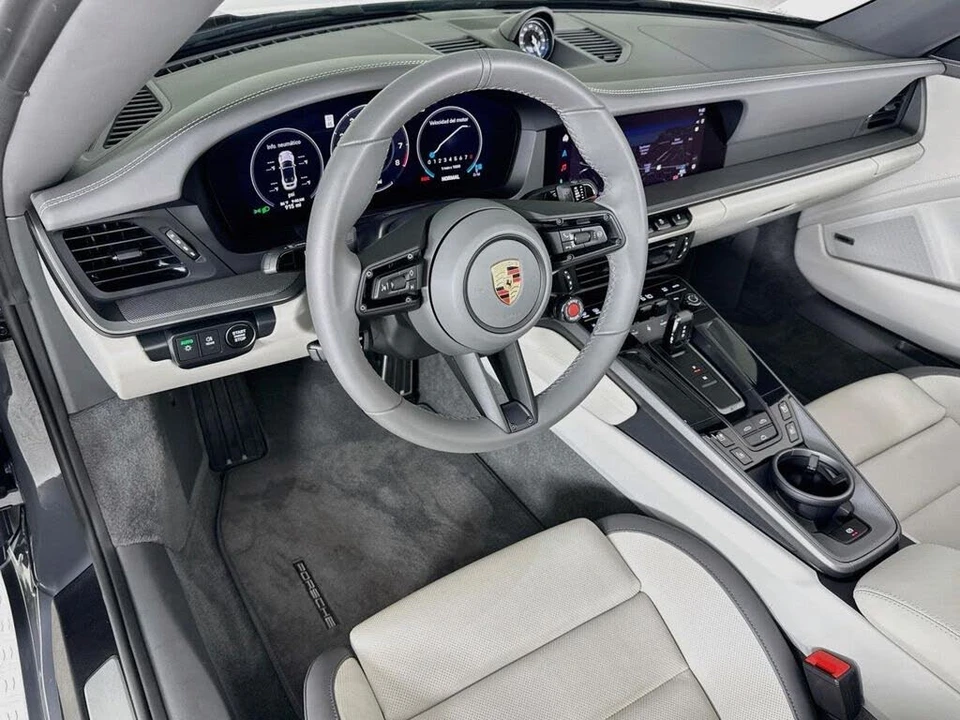 2026 Porsche 992 Carrera S - Image 4 of 31