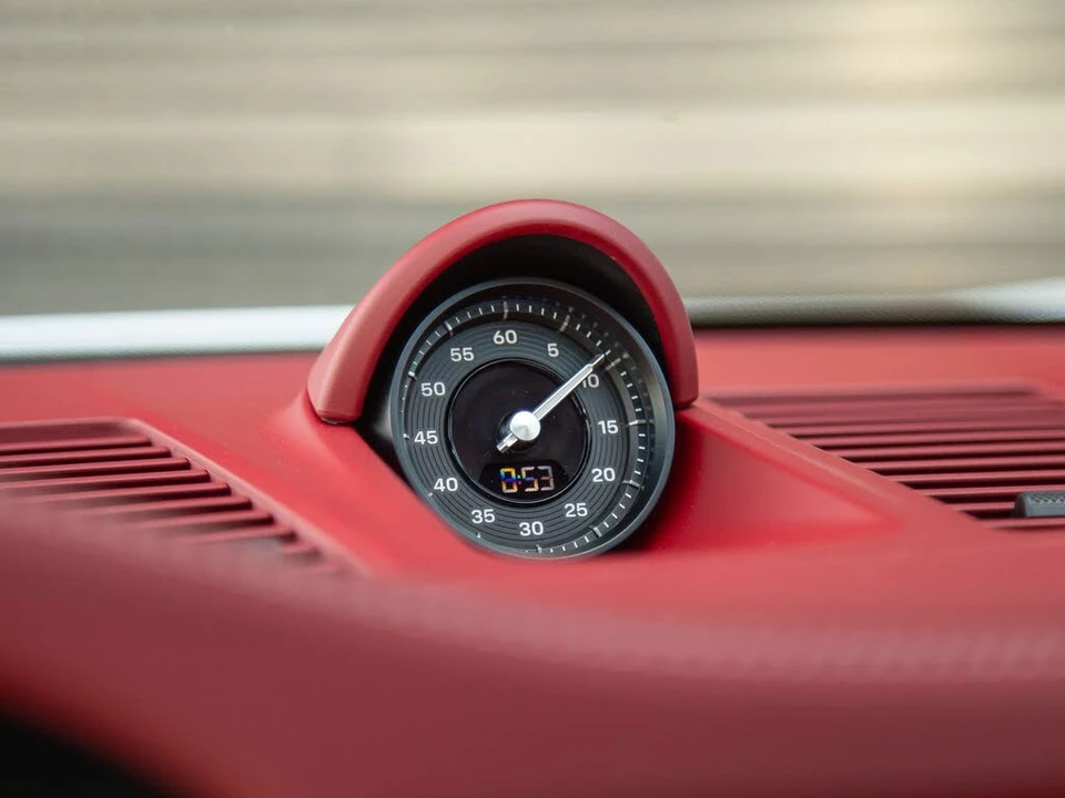 2026 Porsche 992 Carrera S - Image 23 of 29