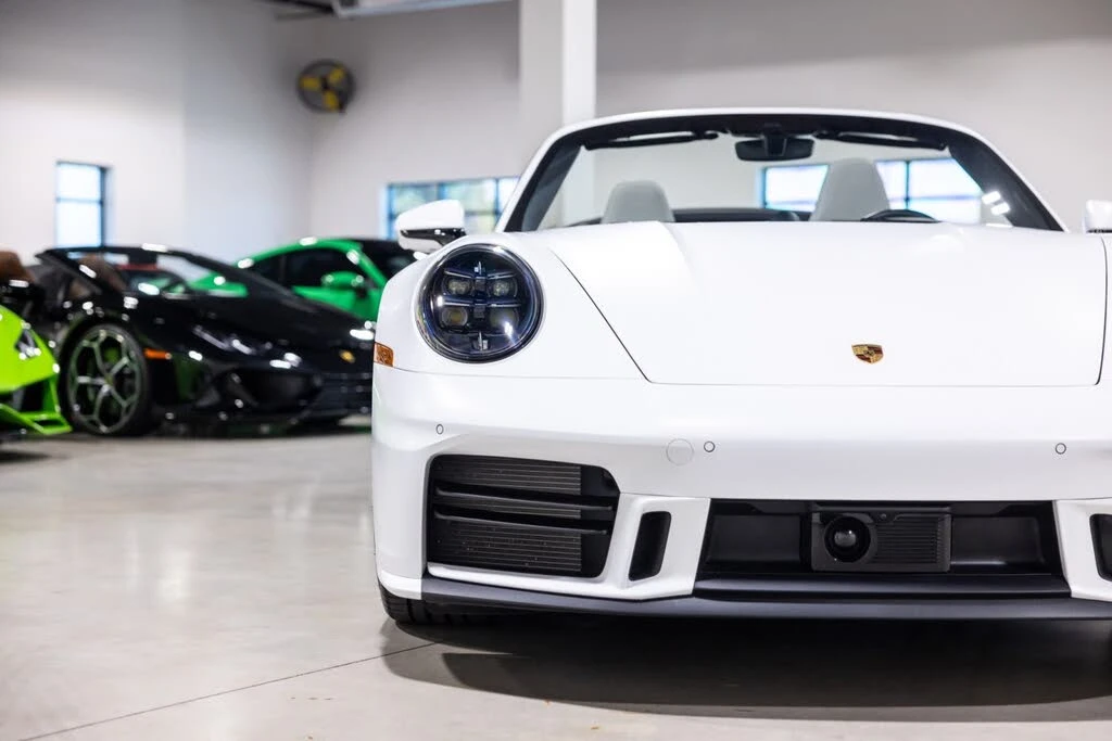 2026 Porsche 992 Carrera S - Image 24 of 31