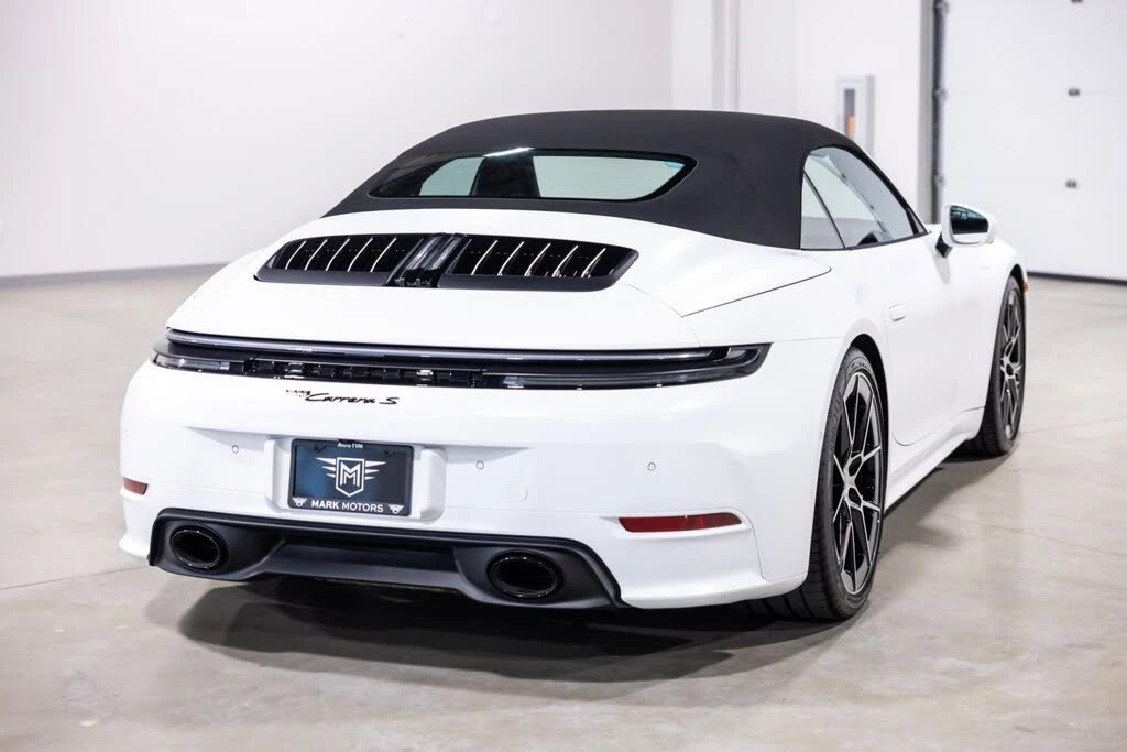 2026 Porsche 992 Carrera S - Image 9 of 31