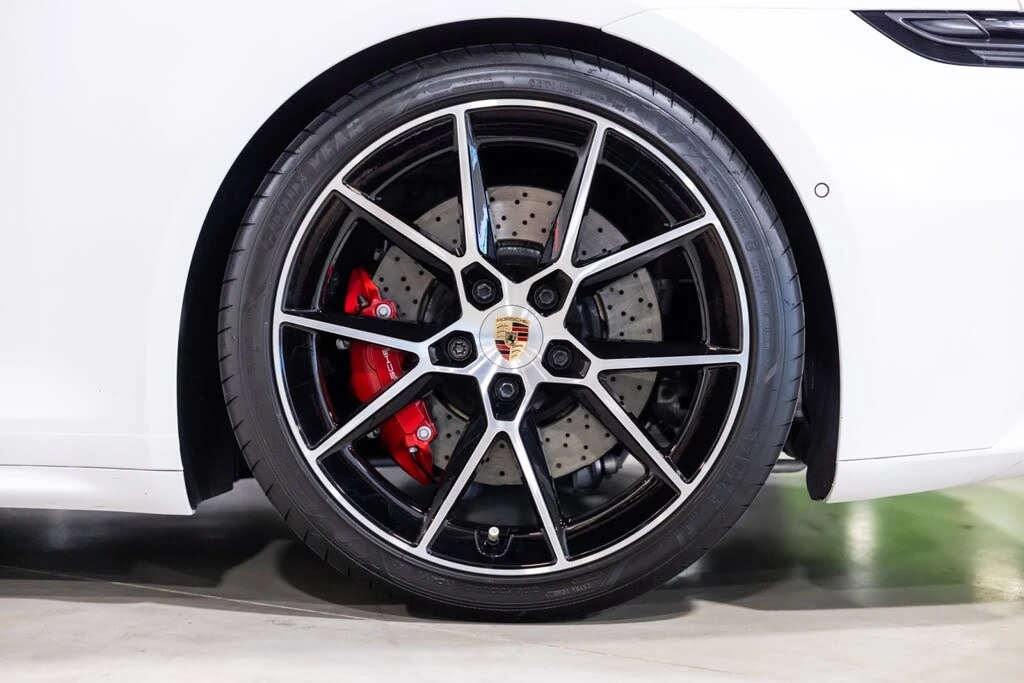 2026 Porsche 992 Carrera S - Image 20 of 31