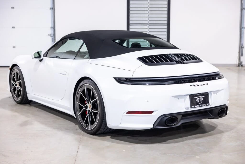 2026 Porsche 992 Carrera S - Image 7 of 31