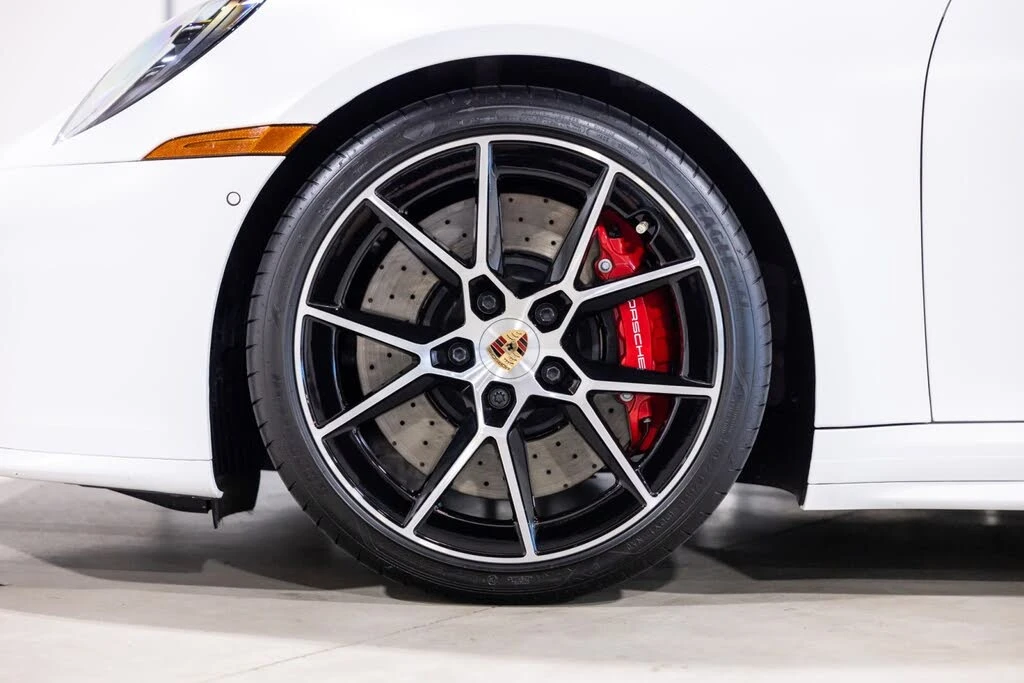 2026 Porsche 992 Carrera S - Image 22 of 31