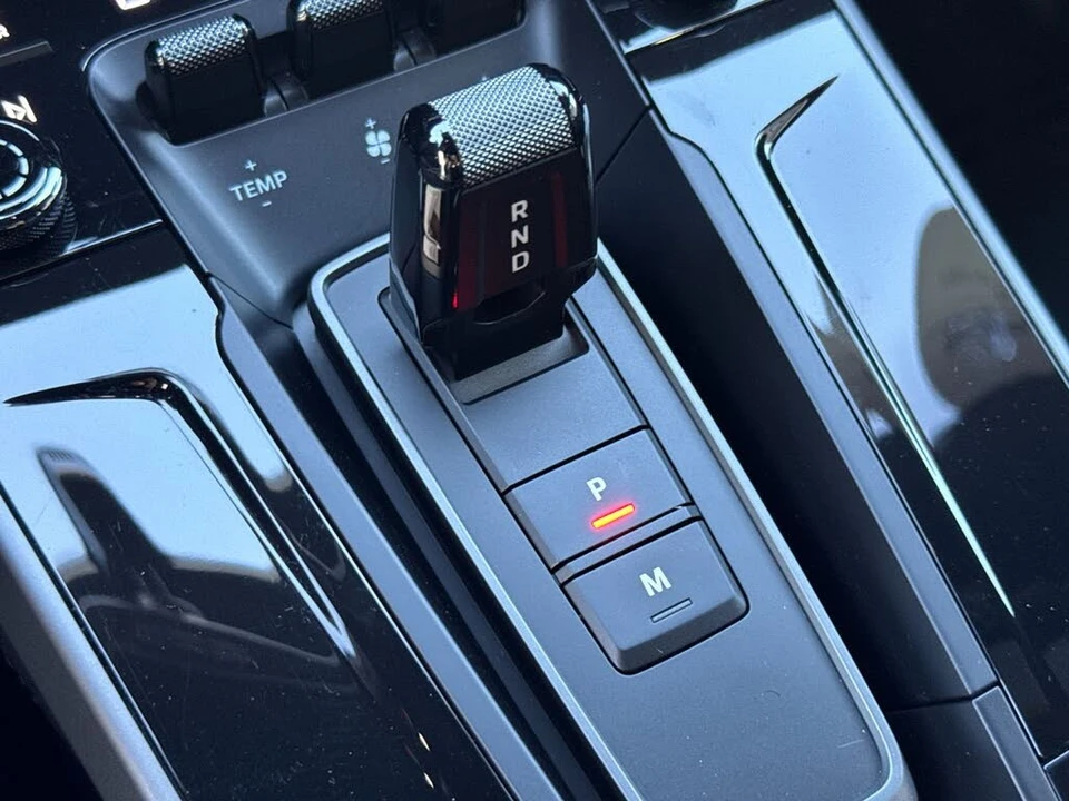 2026 Porsche 992 Carrera S - Image 23 of 31