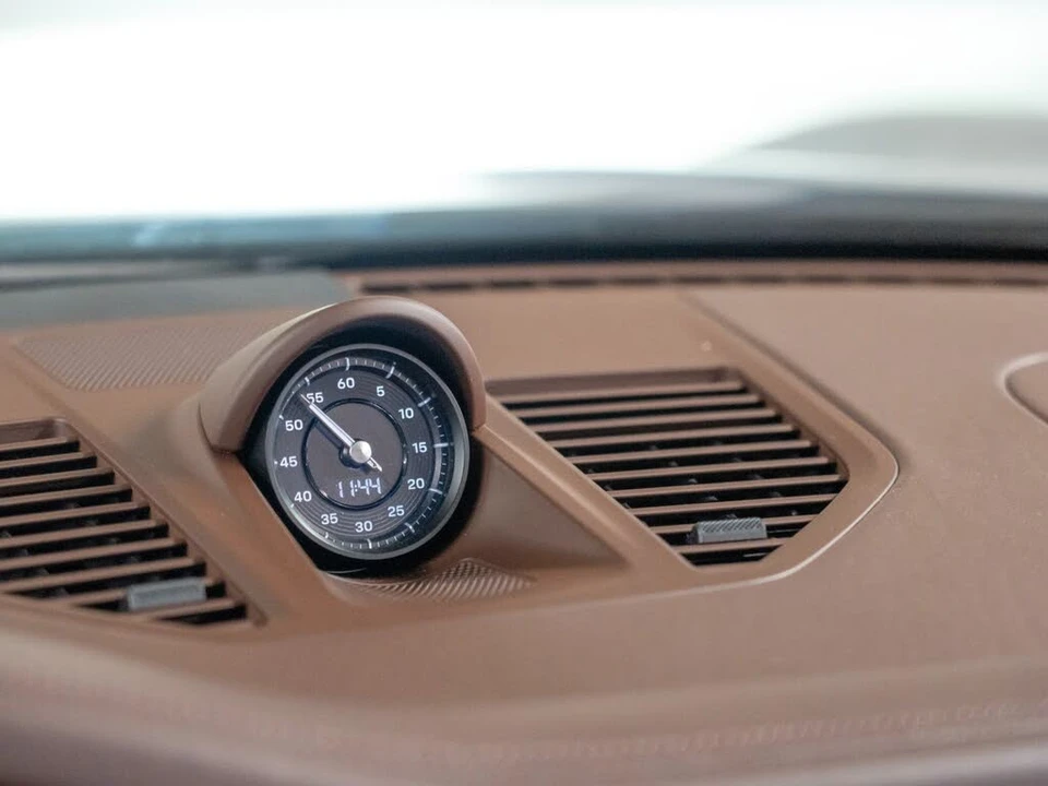 2026 Porsche 992 Carrera S - Image 20 of 27