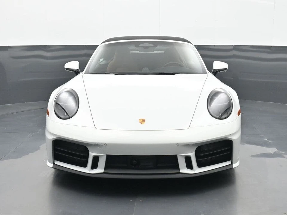 2026 Porsche 992 Carrera S - Image 22 of 30