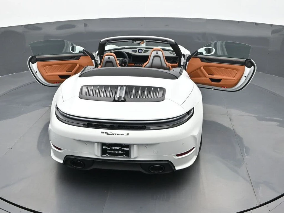 2026 Porsche 992 Carrera S - Image 24 of 30