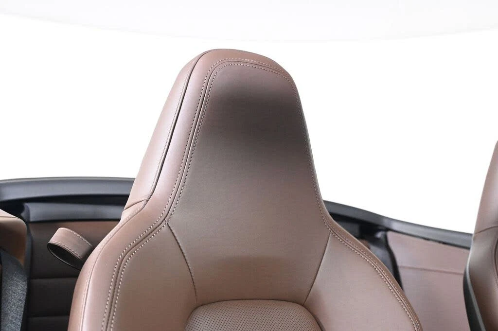 2026 Porsche 992 Carrera S - Image 20 of 31