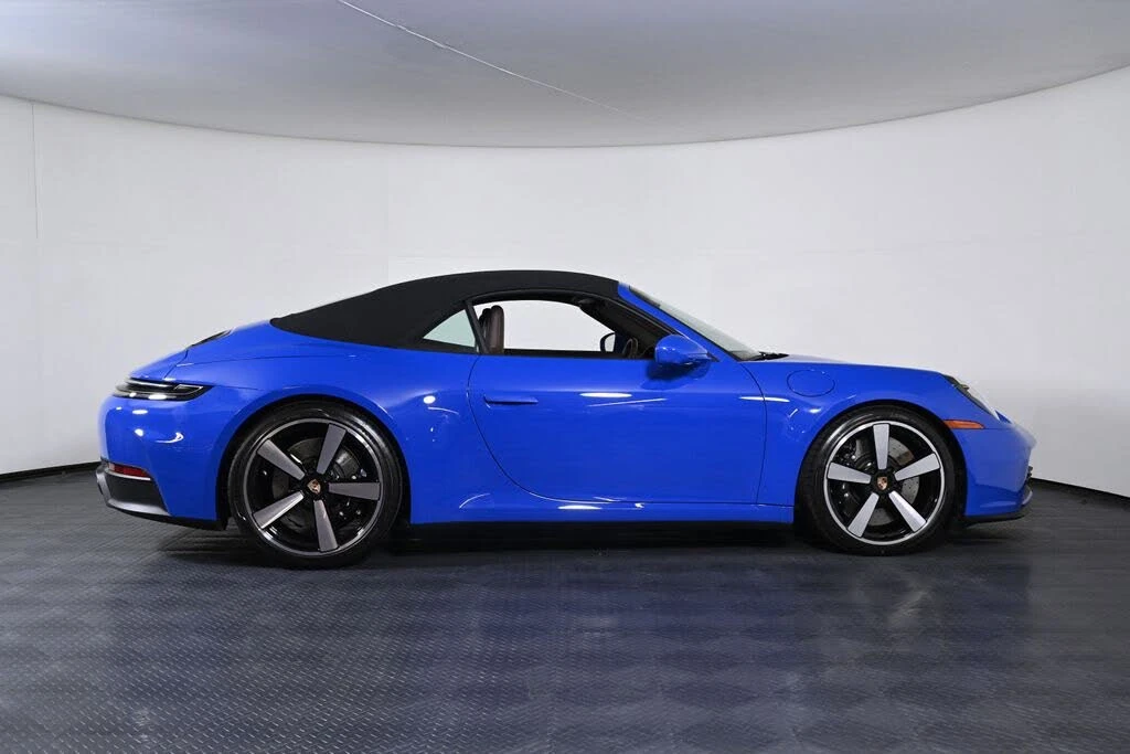 2026 Porsche 992 Carrera S - Image 8 of 31
