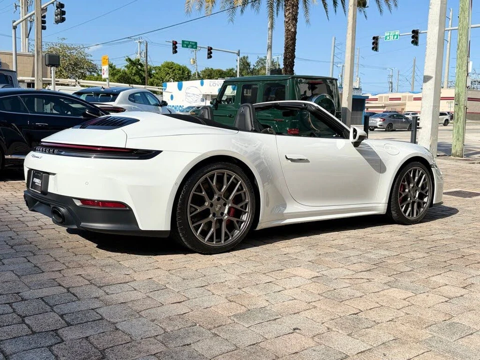 2026 Porsche 992 Carrera S - Image 13 of 31