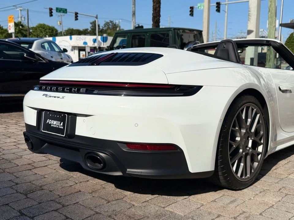 2026 Porsche 992 Carrera S - Image 14 of 31