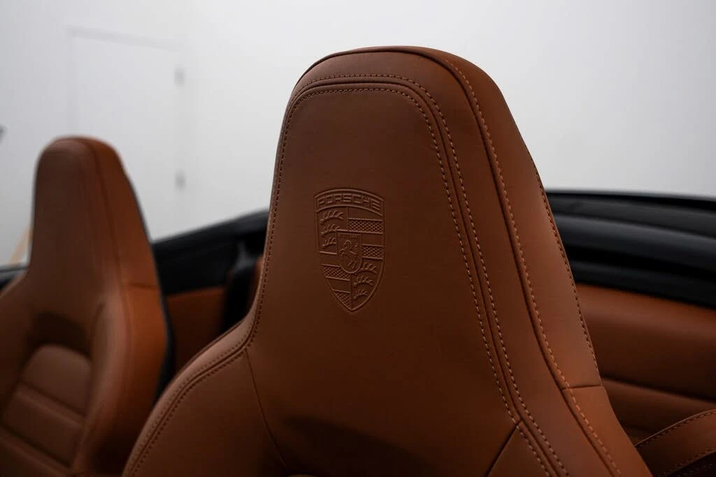 2026 Porsche 992 Carrera S - Image 17 of 31