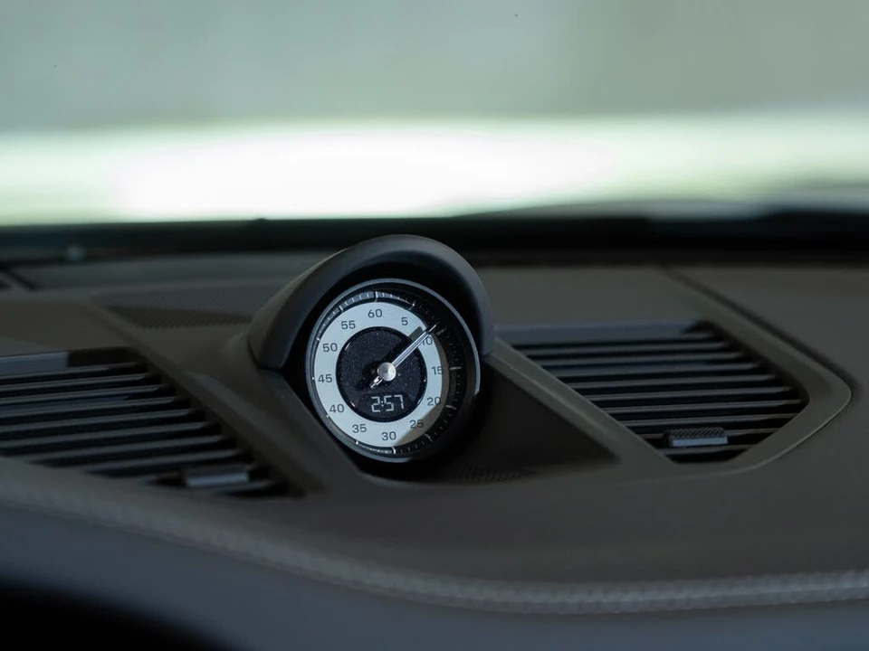 2026 Porsche 992 Carrera S - Image 17 of 25