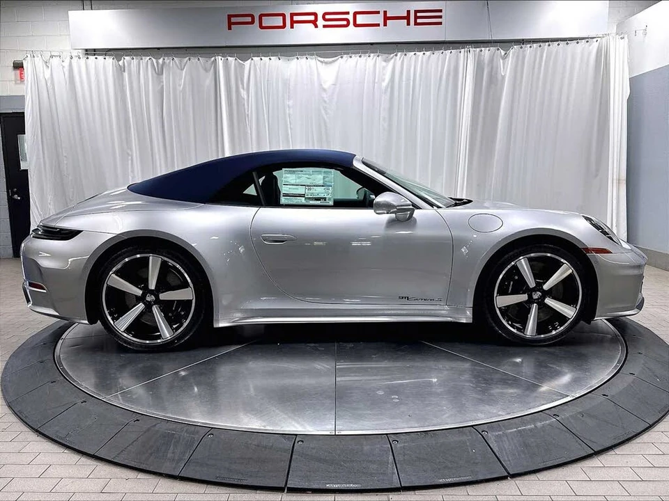2026 Porsche 992 Carrera S - Image 9 of 31