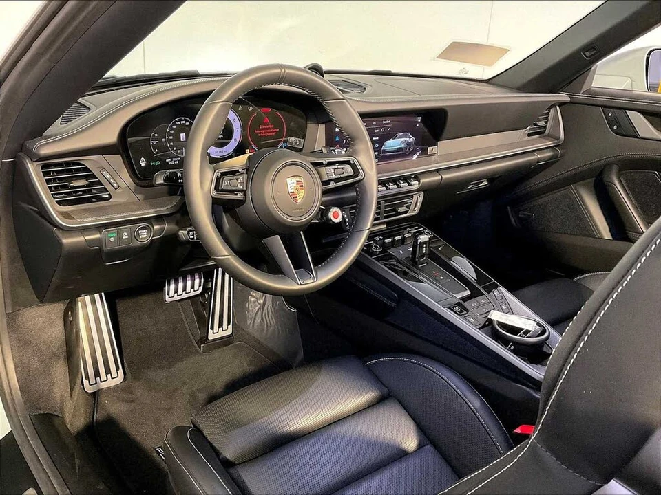 2026 Porsche 992 Carrera S - Image 4 of 7