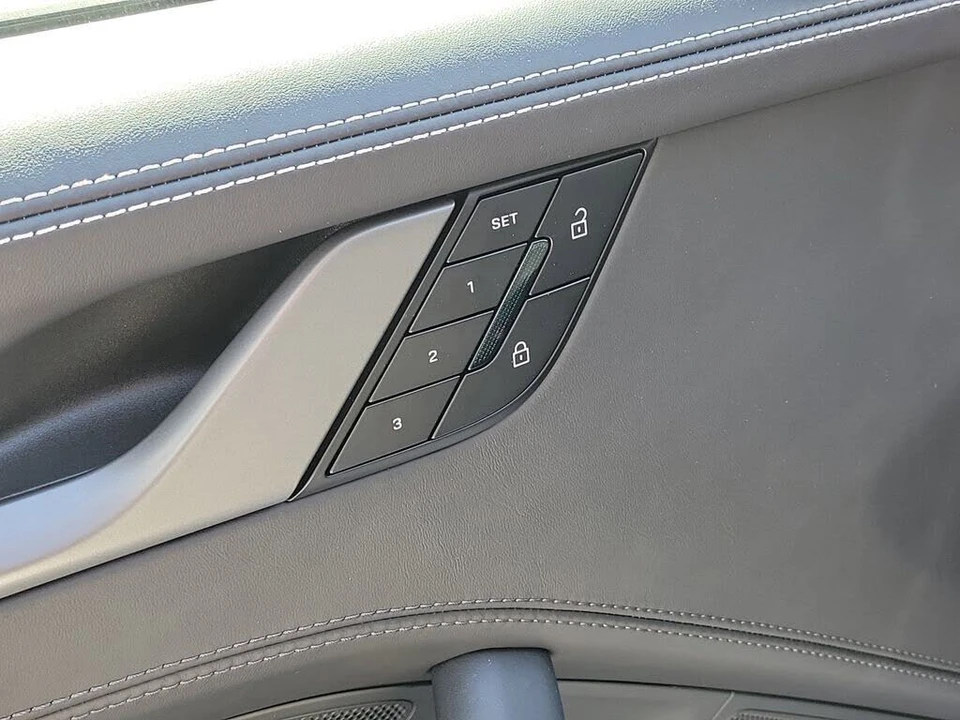 2026 Porsche 992 Carrera S - Image 24 of 31