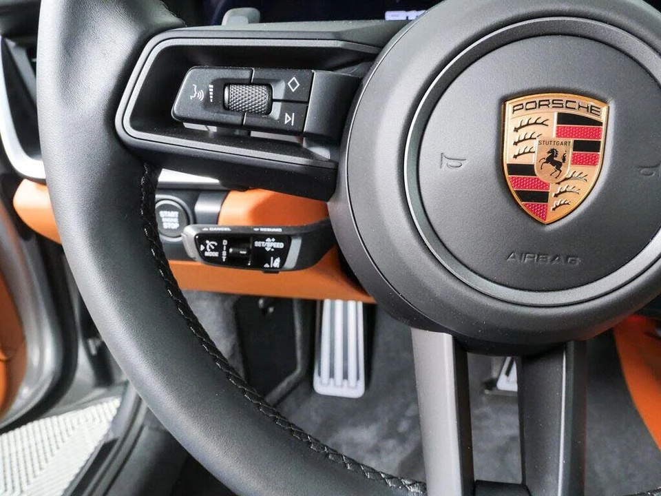 2026 Porsche 992 Carrera S - Image 10 of 31