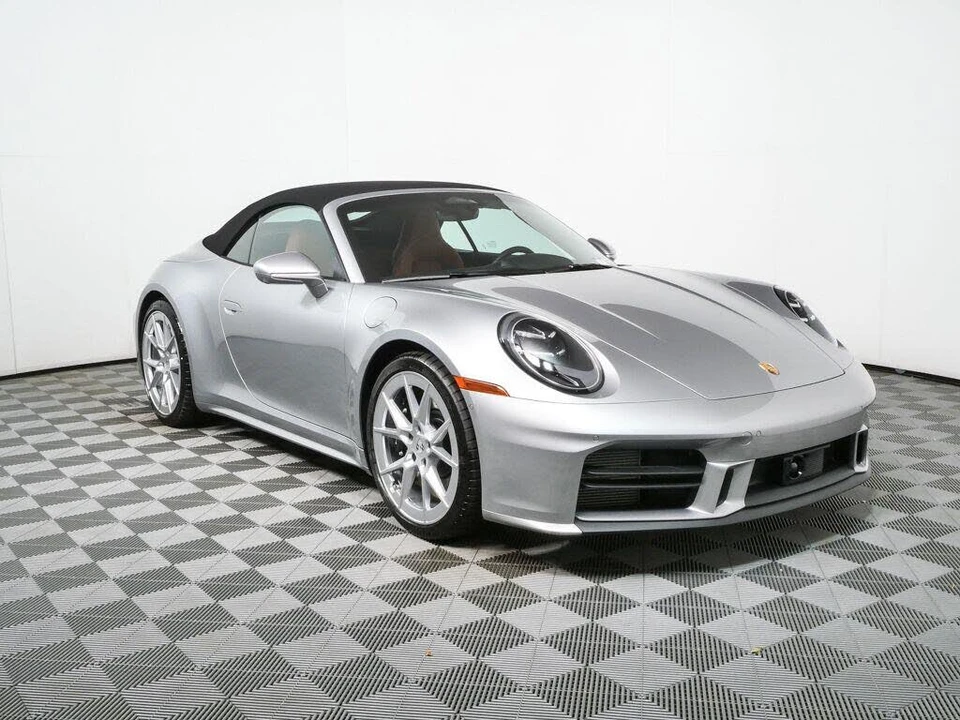 2026 Porsche 992 Carrera S - Image 29 of 31