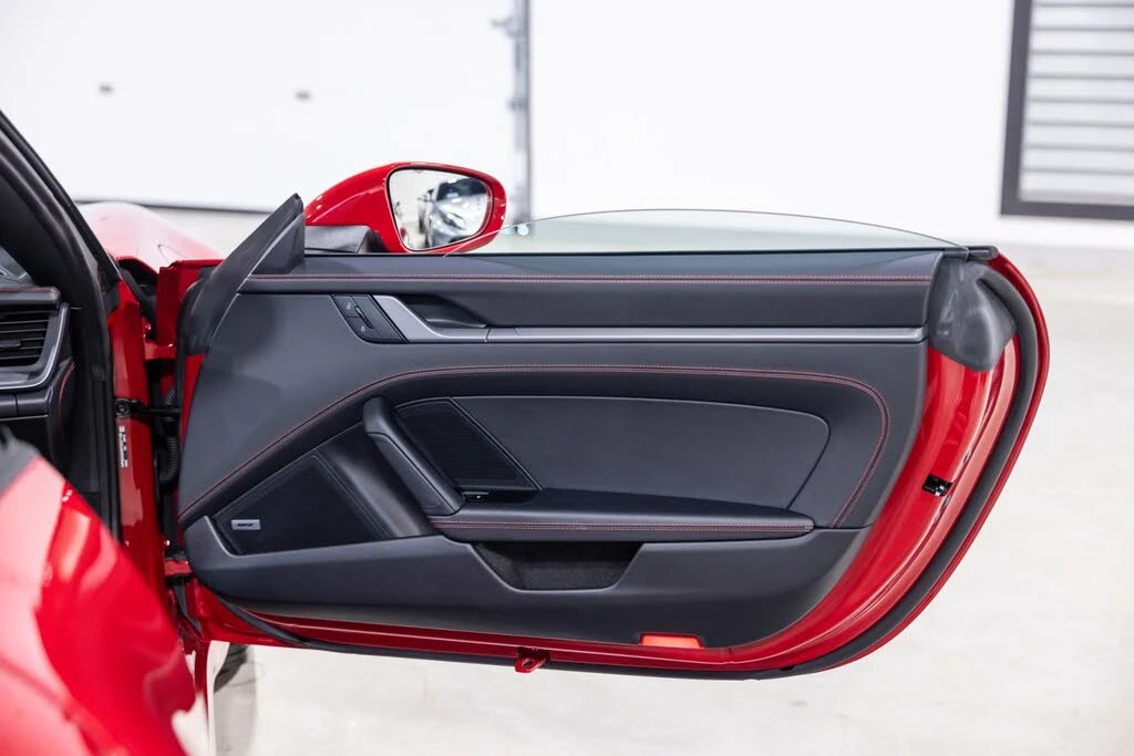 2026 Porsche 992 Carrera S - Image 27 of 31