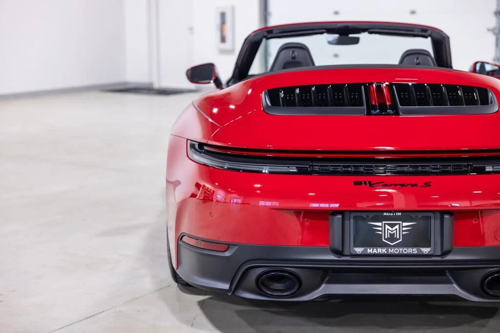 2026 Porsche 992 Carrera S - Image 14 of 31