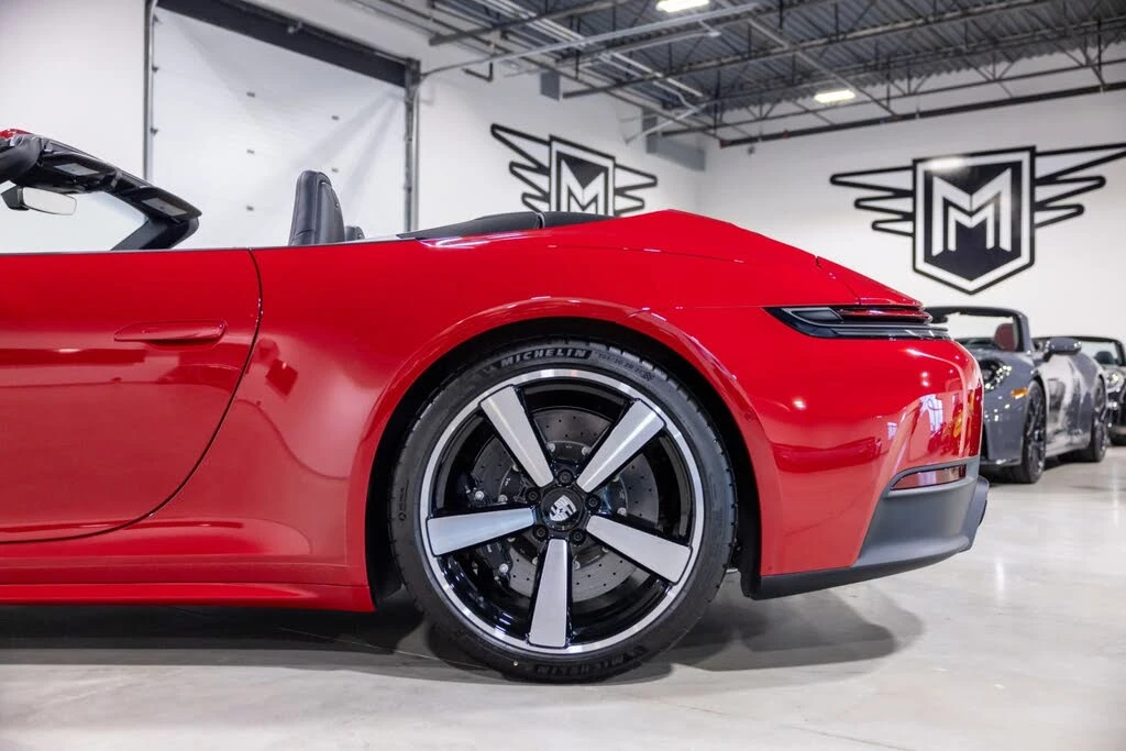 2026 Porsche 992 Carrera S - Image 17 of 31