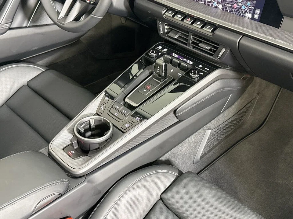 2026 Porsche 992 Carrera S - Image 23 of 31