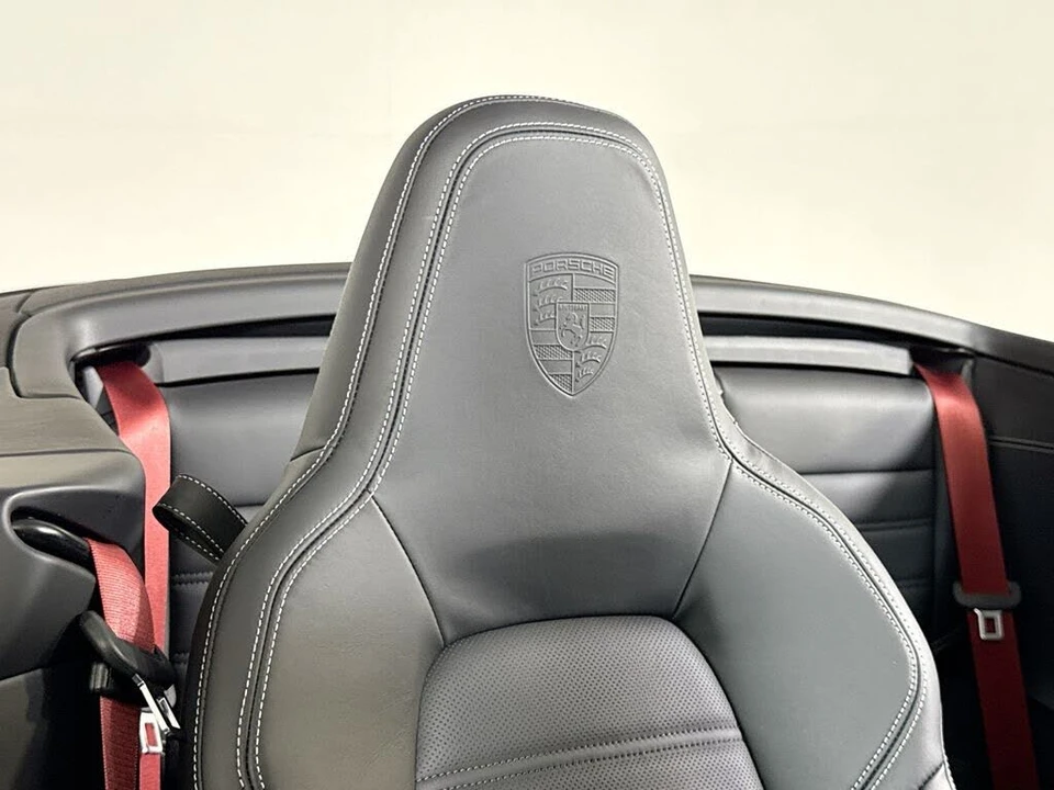 2026 Porsche 992 Carrera S - Image 27 of 31