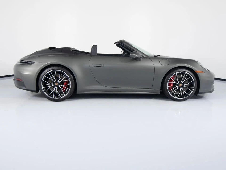 2026 Porsche 992 Carrera S - Image 11 of 31