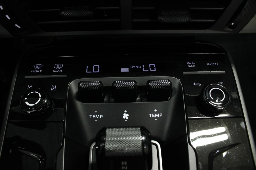 2026 Porsche 992 Carrera S - Image 27 of 30