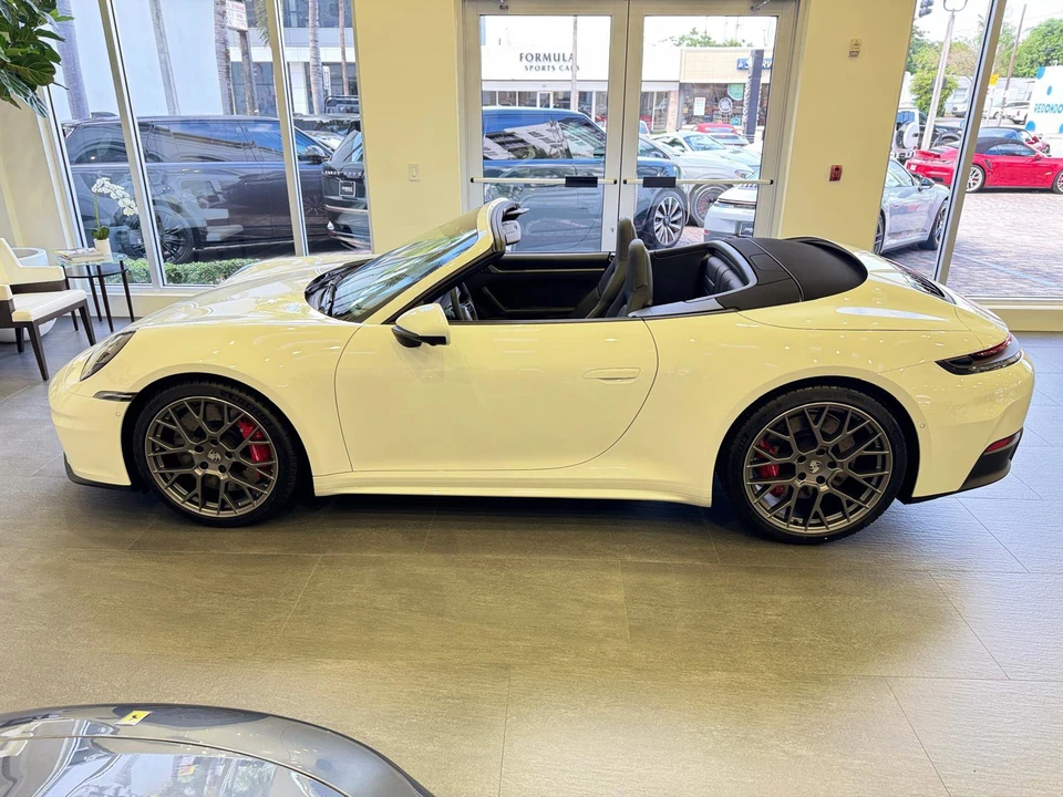 2026 Porsche 992 Carrera S - Image 9 of 31