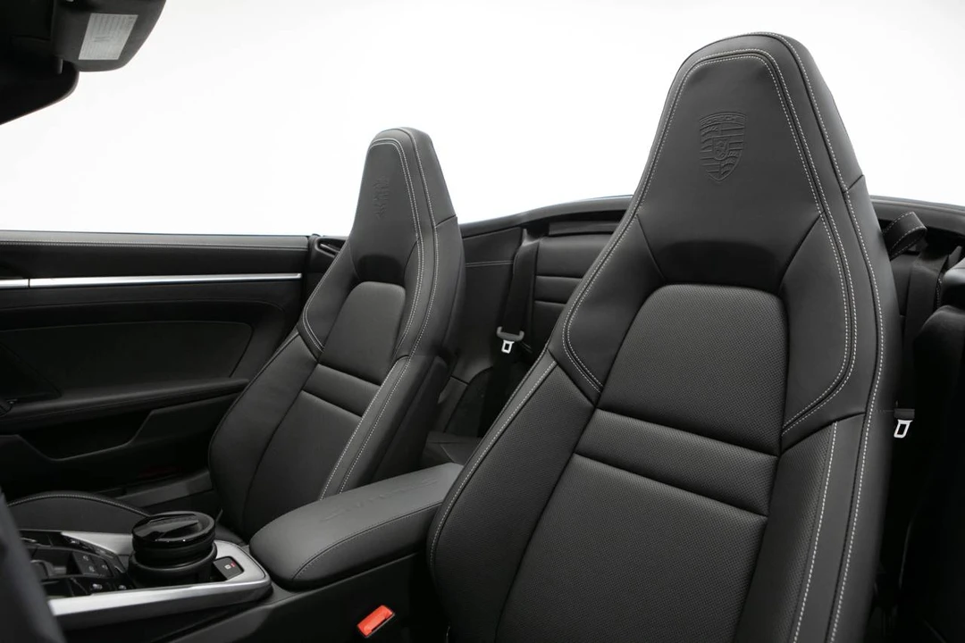 2026 Porsche 992 Carrera S - Image 5 of 5