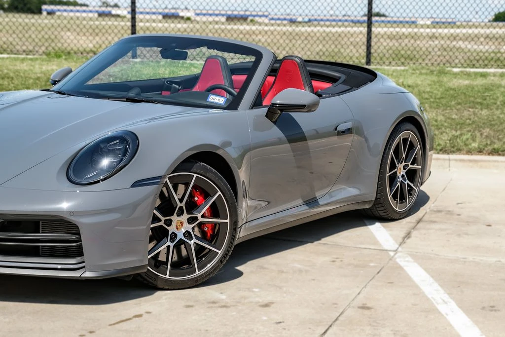 2026 Porsche 911 - Image 5 of 31