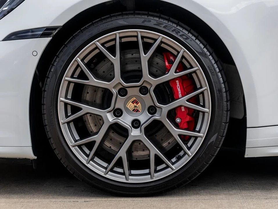 2026 Porsche 992 Carrera S - Image 15 of 31