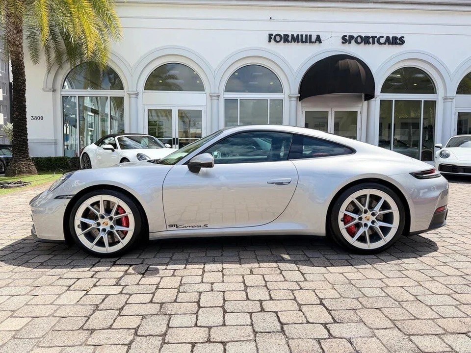 2026 Porsche 992 Carrera S - Image 22 of 31