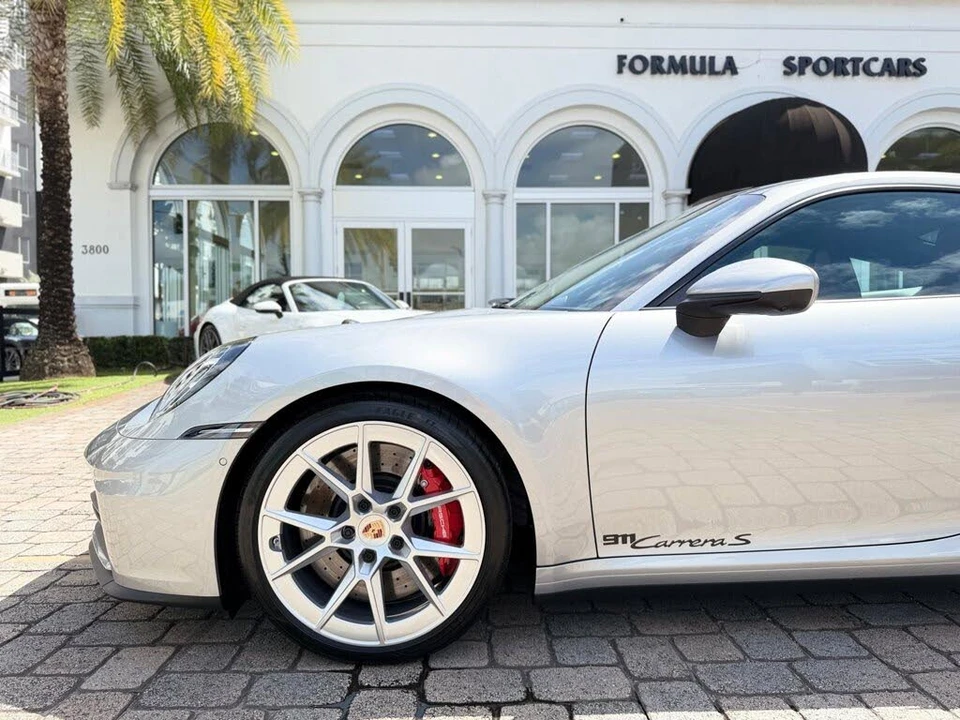 2026 Porsche 992 Carrera S - Image 25 of 31