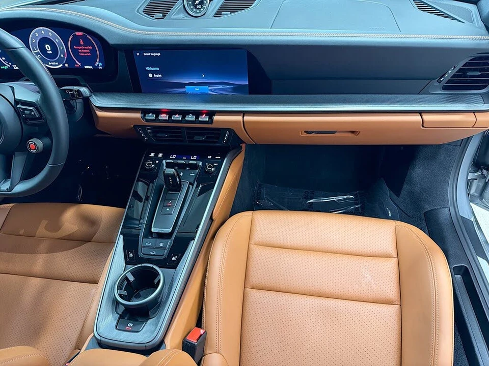 2026 Porsche 992 Carrera S - Image 17 of 31