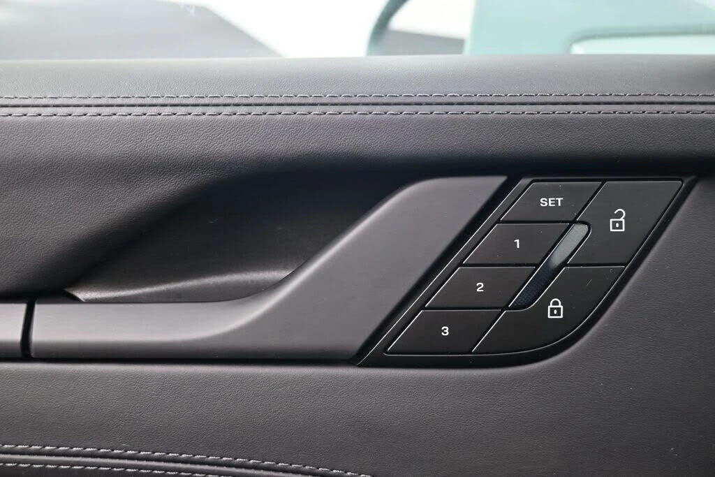 2026 Porsche 992 Carrera S - Image 16 of 31
